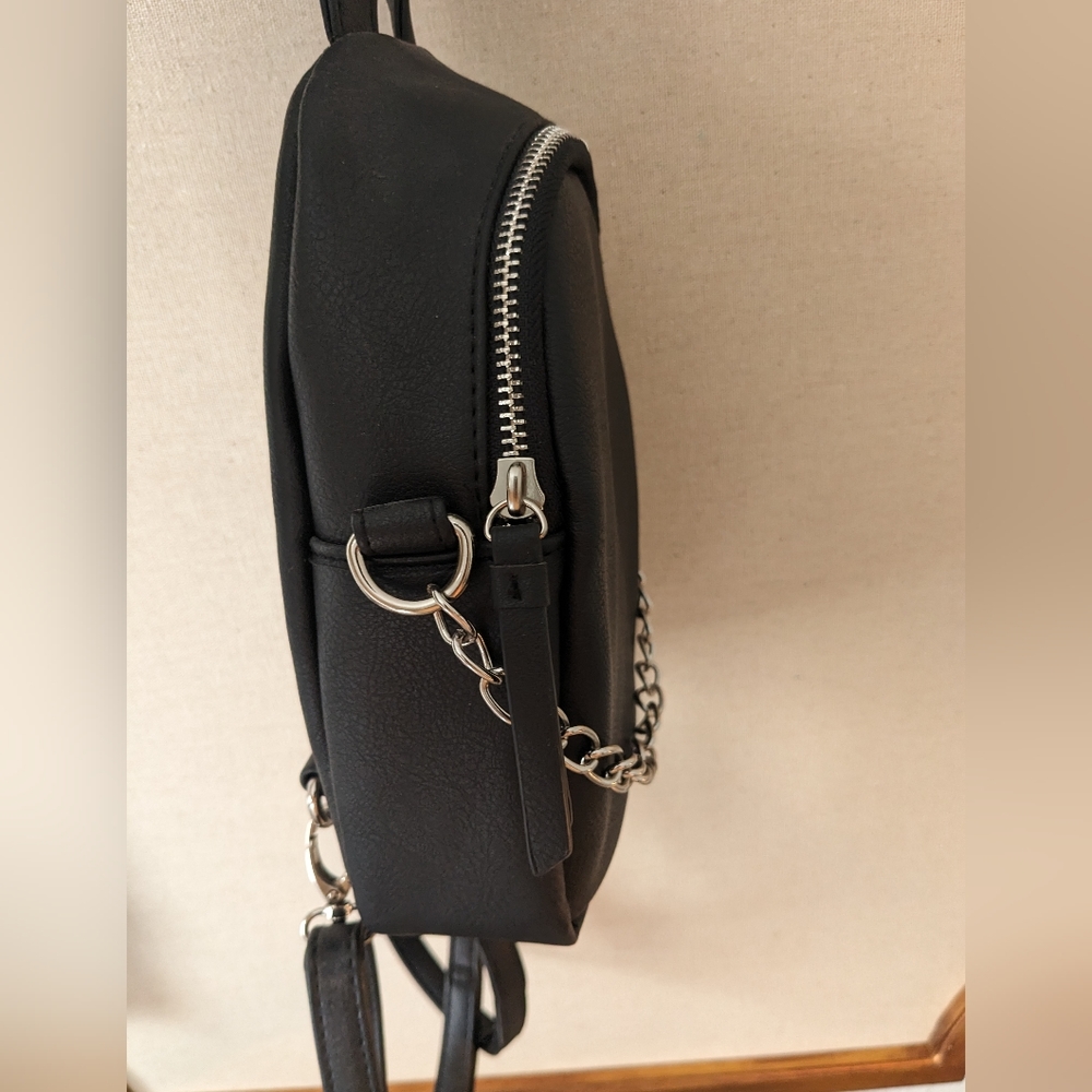 Never Warn Black Mini Backpack - image 5